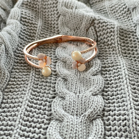 Kate Spade Precious Pansy Bracelet 2025